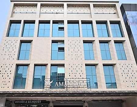Hotel Amansara Lucknow Exterior photo